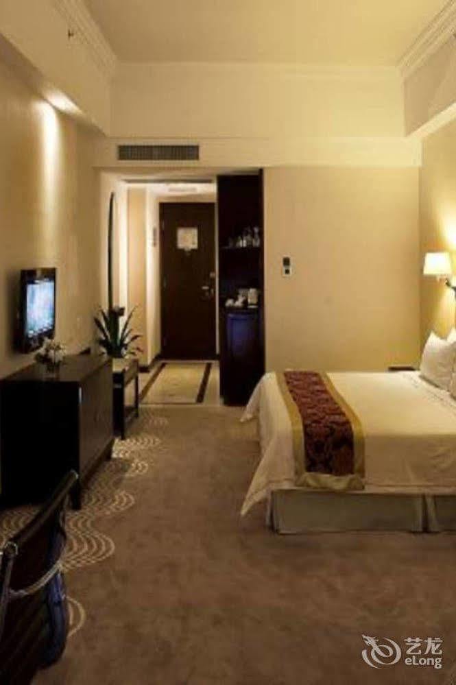 Phoenix Hotel Wuyi Jiangmen Exterior foto